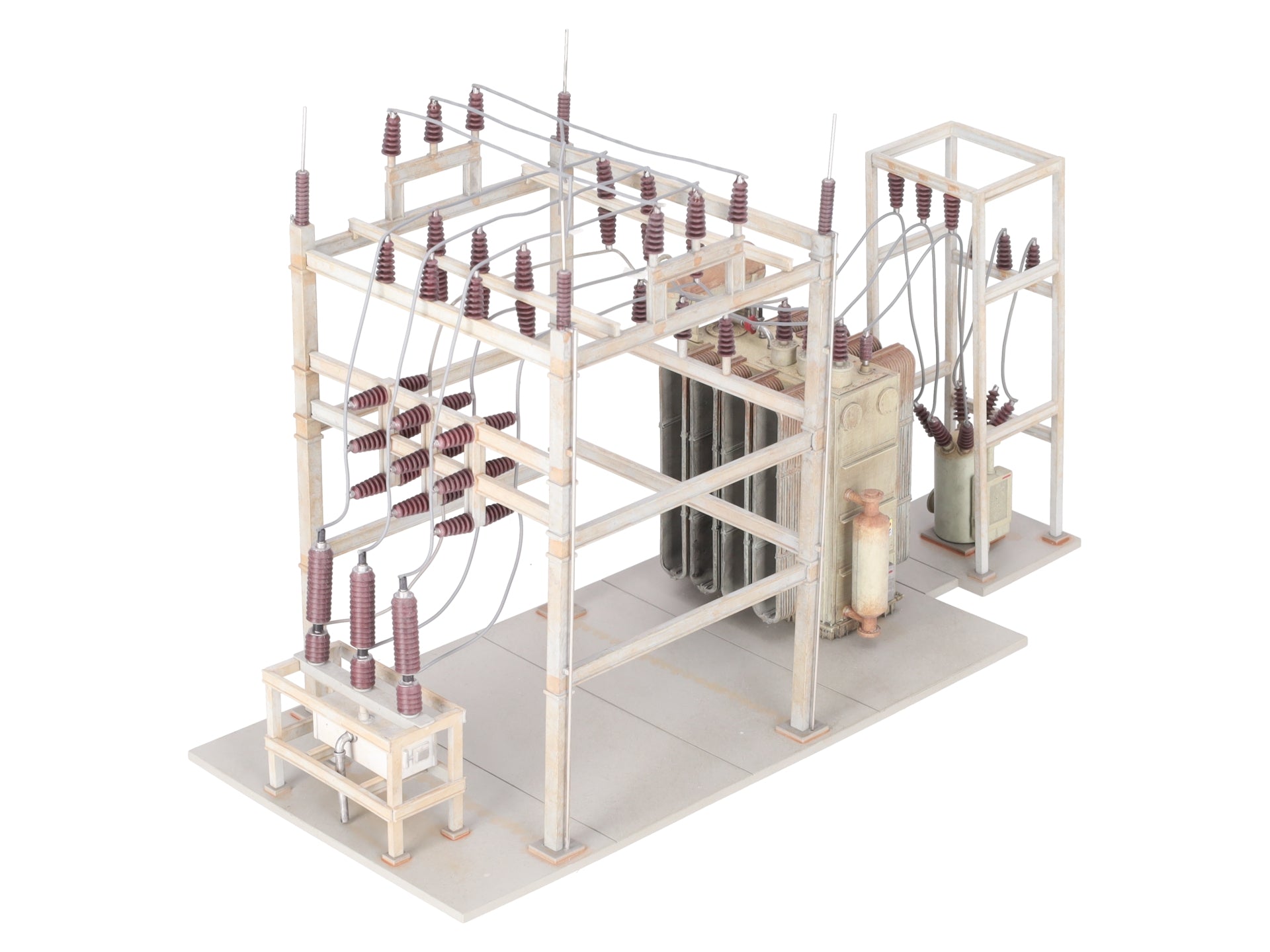 Woodland Scenics US2283 O Gauge Assembled Substation Building