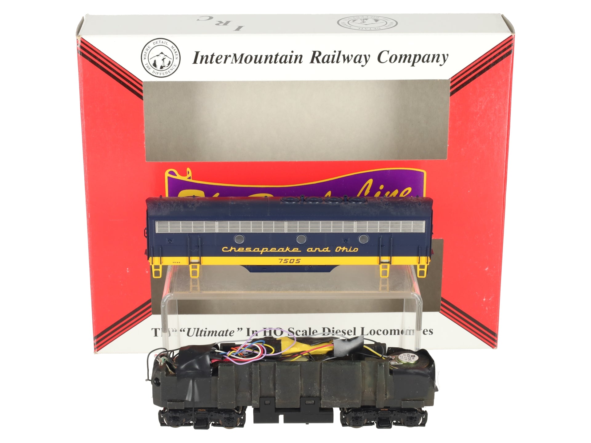 InterMountain 49519WD-01 HO Scale C&O EMD F-7B Diesel B Unit #7505 w DCC & Sound EX/Box