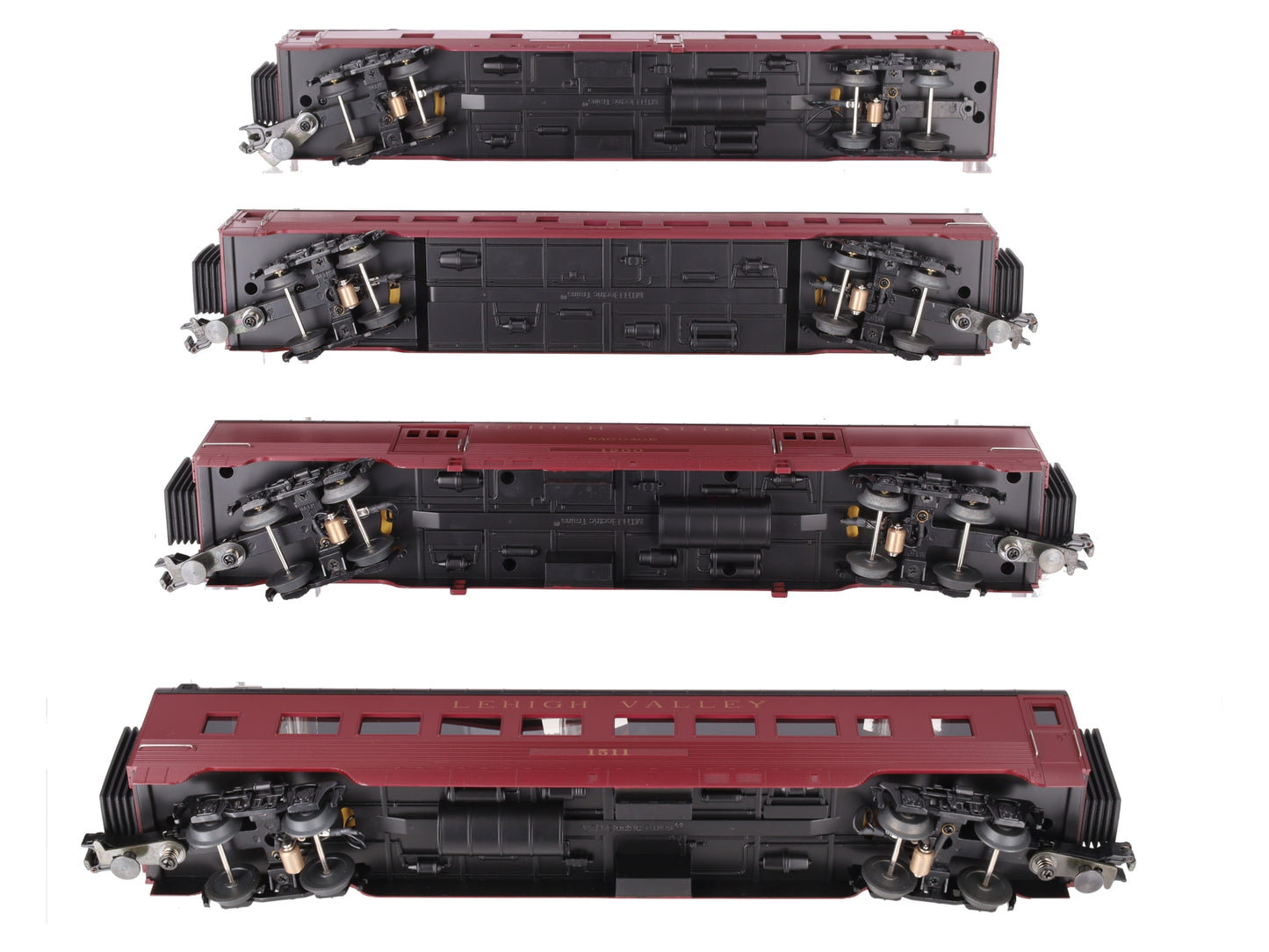 MTH 30-6711 O Lehigh Valley 60' Streamlined ABS Passenger Set (Set of 4) LN/Box