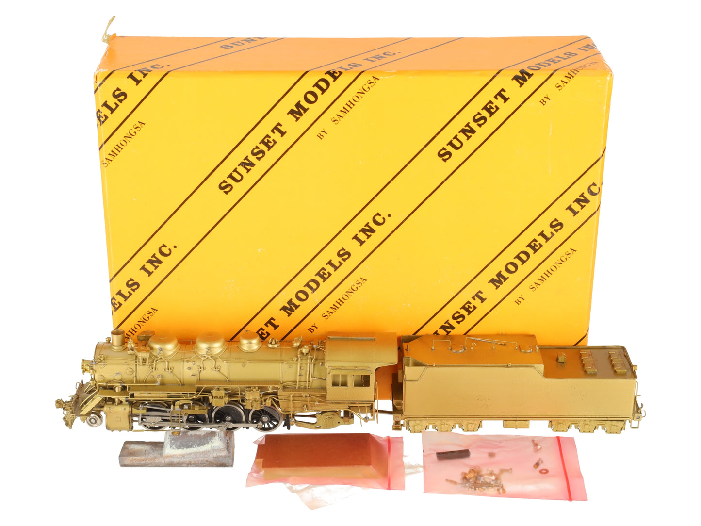 Sunset Models HO BRASS Santa Fe 2-8-2 "4000" Class Steam Locomotive VG/Box
