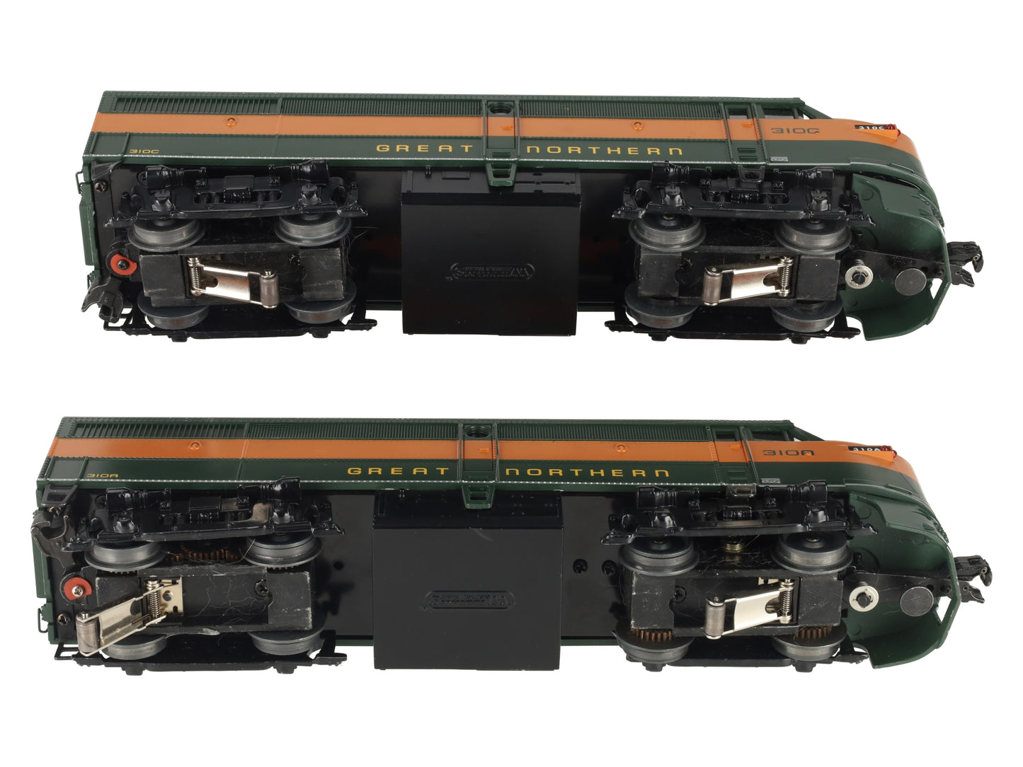 Williams 20913 O GN FA-1 Diesel Locomotive AA Set (Powered and Dummy)