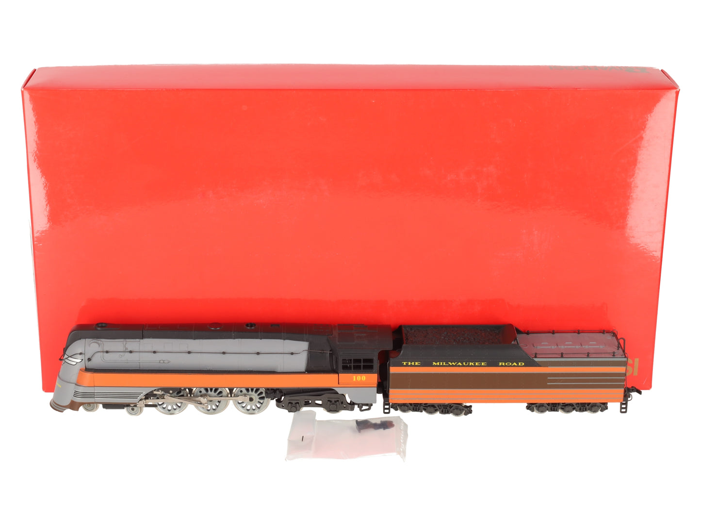 Rivarossi 1580 HO Milwaukee Road 4-6-4 Hudson Steam Locomotive and Tender EX/Box