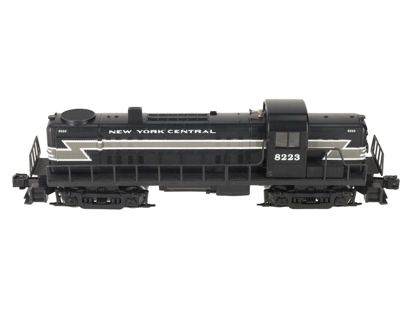 Lionel 6-18835 O New York Central Alco RS-3 Diesel Locomotive #8223 EX/Box