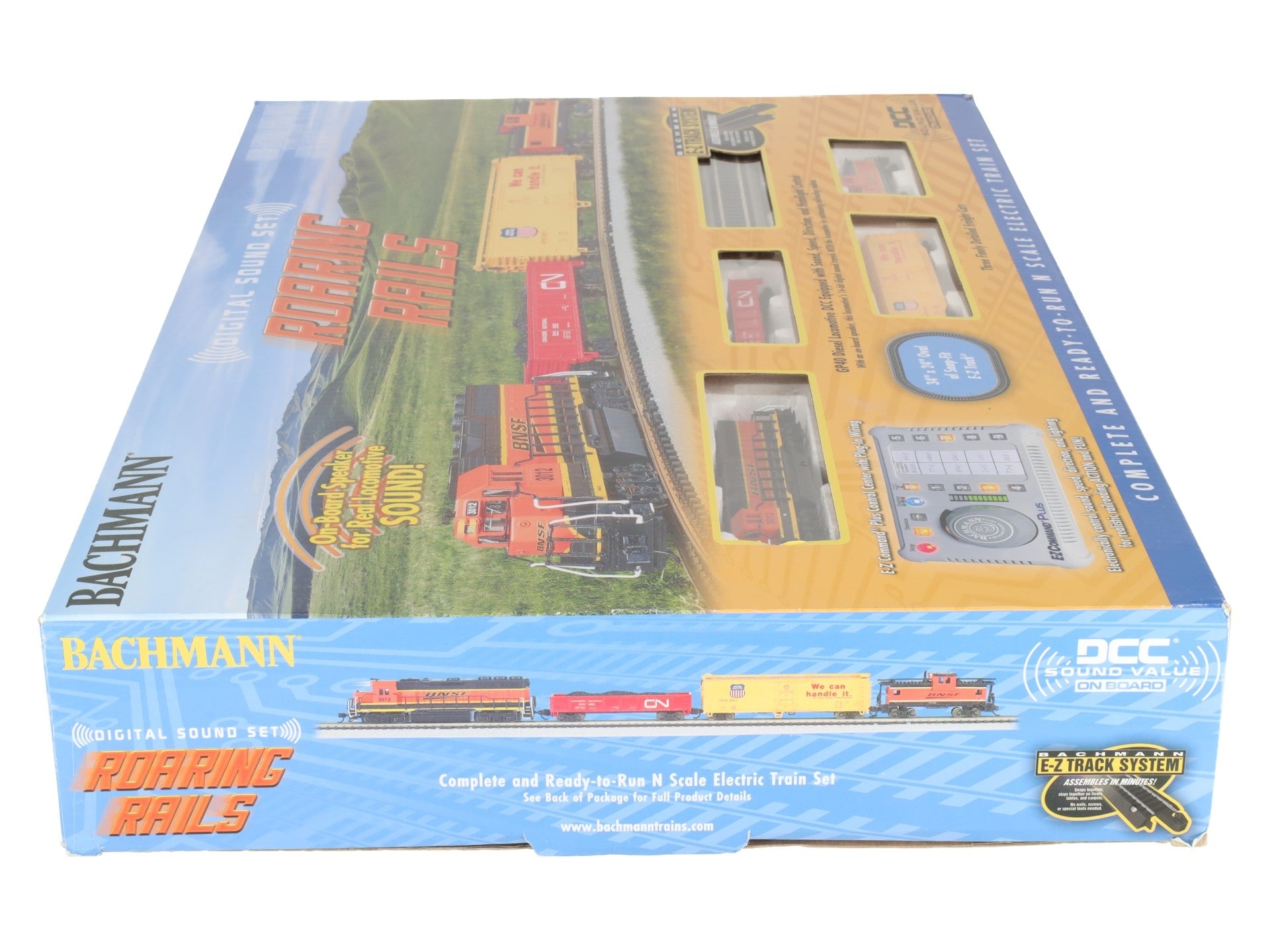 Bachmann 24132 N Scale BNSF Roaring Rails Diesel Starter Freight Train Set w/DCC EX/Box