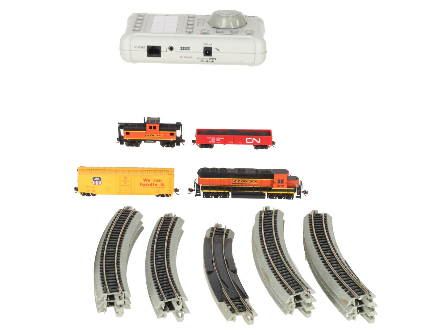Bachmann 24132 N Scale BNSF Roaring Rails Diesel Starter Freight Train Set w/DCC EX/Box