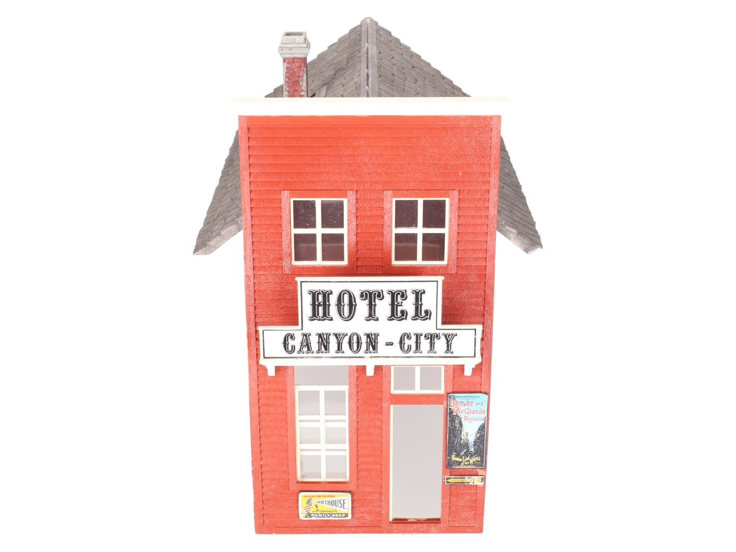 Pola 924 G Hotel Canyon City Building Kit- Assembled VG