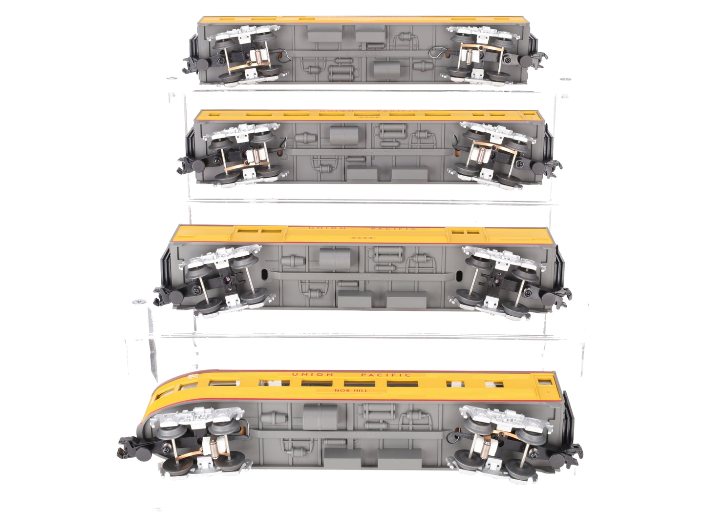 Lionel 6-15185 Union Pacific Streamliner Passenger Cars (Set of 4) LN/Box