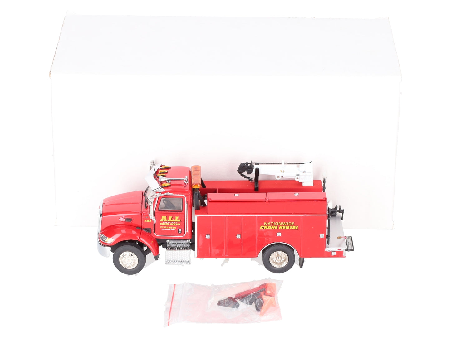 Sword Precision Scale Models SW2045-ALL 1:50 Peterbilt Model 335 Mechanic Truck LN