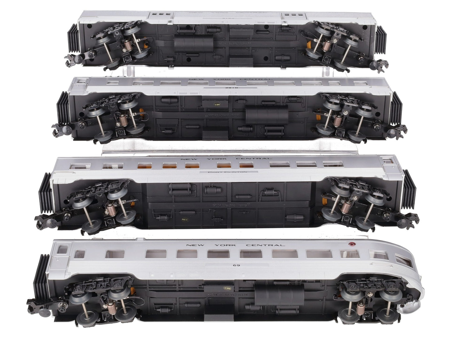 MTH 30-67925 O New York Central 60' Streamlined Passenger Set (Set of 4) LN/Box
