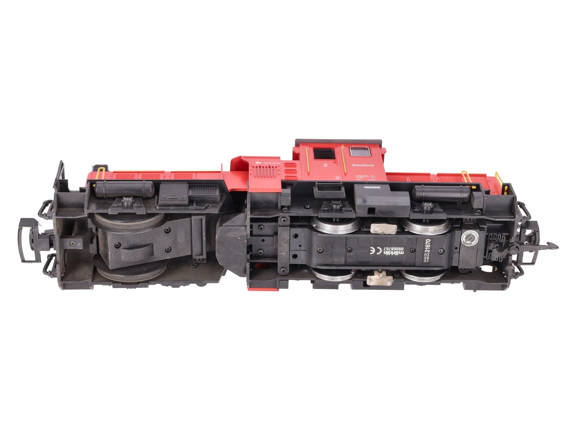 LGB 21670 G Track Cleaning Locomotive with Onboard Decoder EX/Box