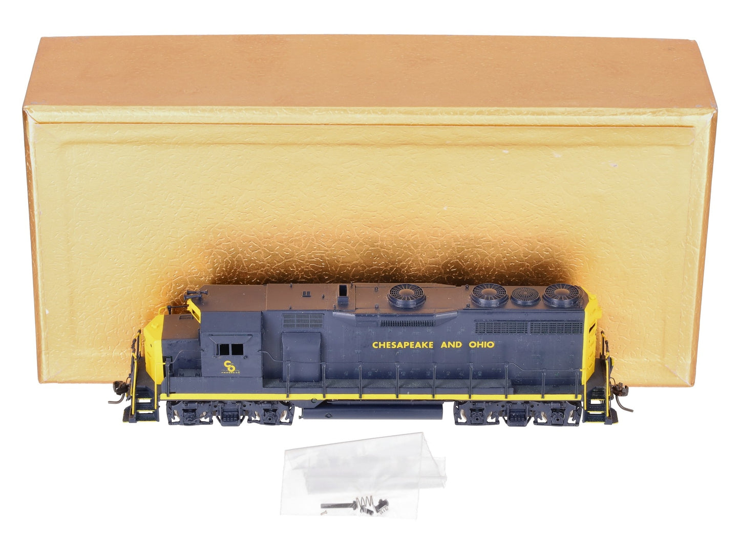 Oriental Limited HO BRASS C&O EMD GP35 Low Hood Diesel Locomotive -Painted EX/Box