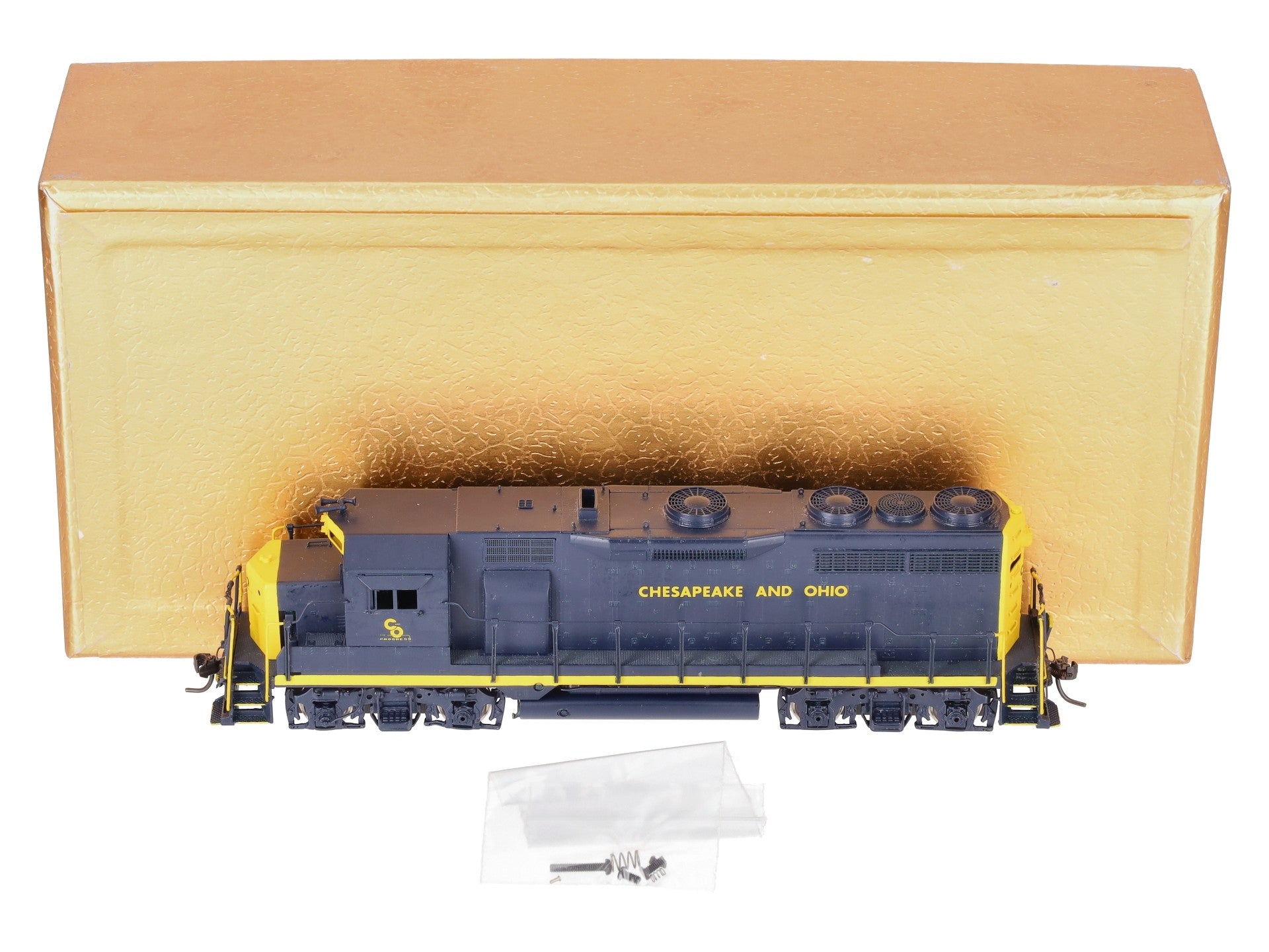 Oriental Limited HO BRASS C&O EMD GP35 Low Hood Diesel Locomotive -Painted EX/Box