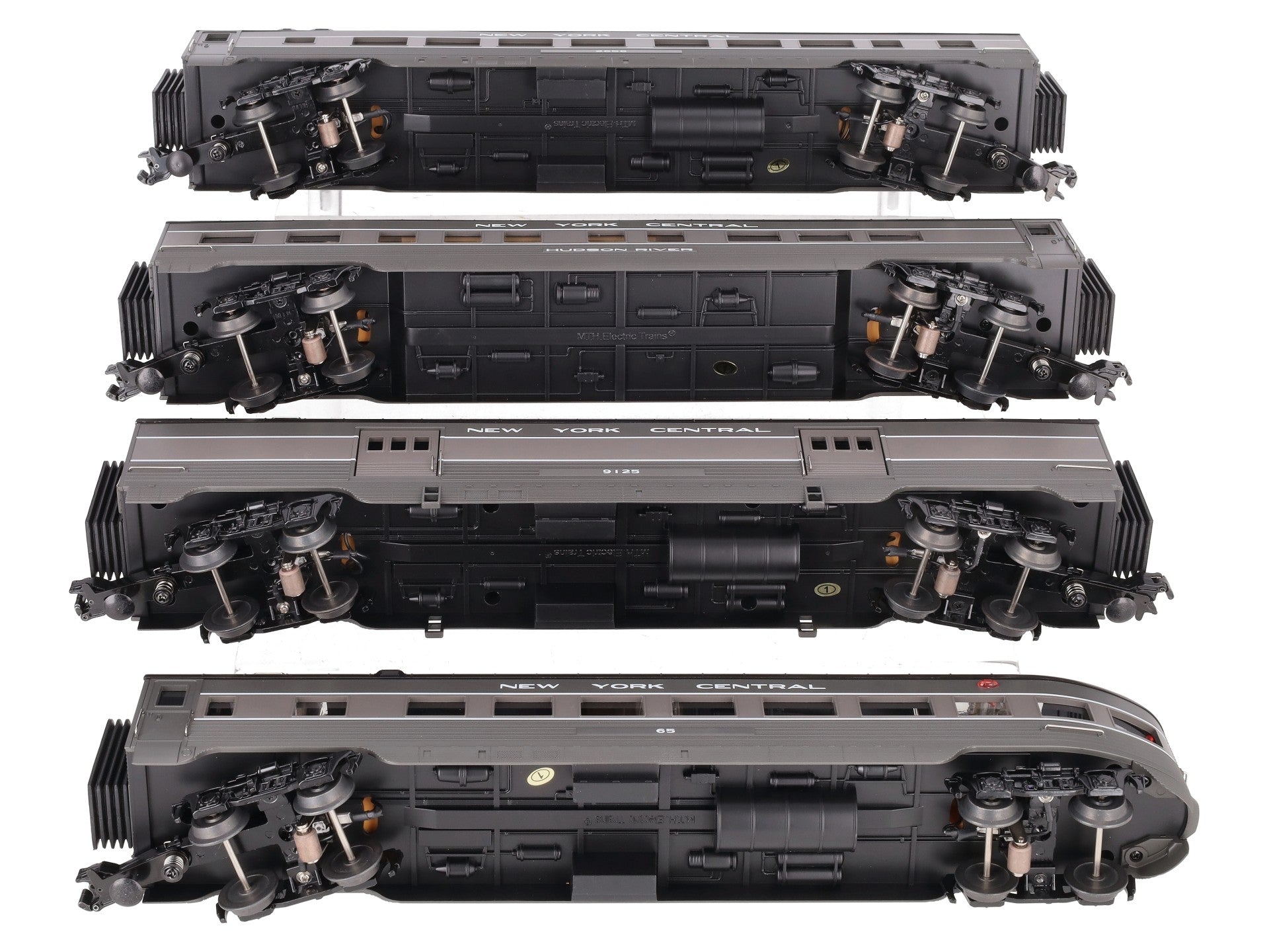 MTH 30-68244 O Gauge NYC 4-Car 60' Streamlined Passenger Set LN/Box