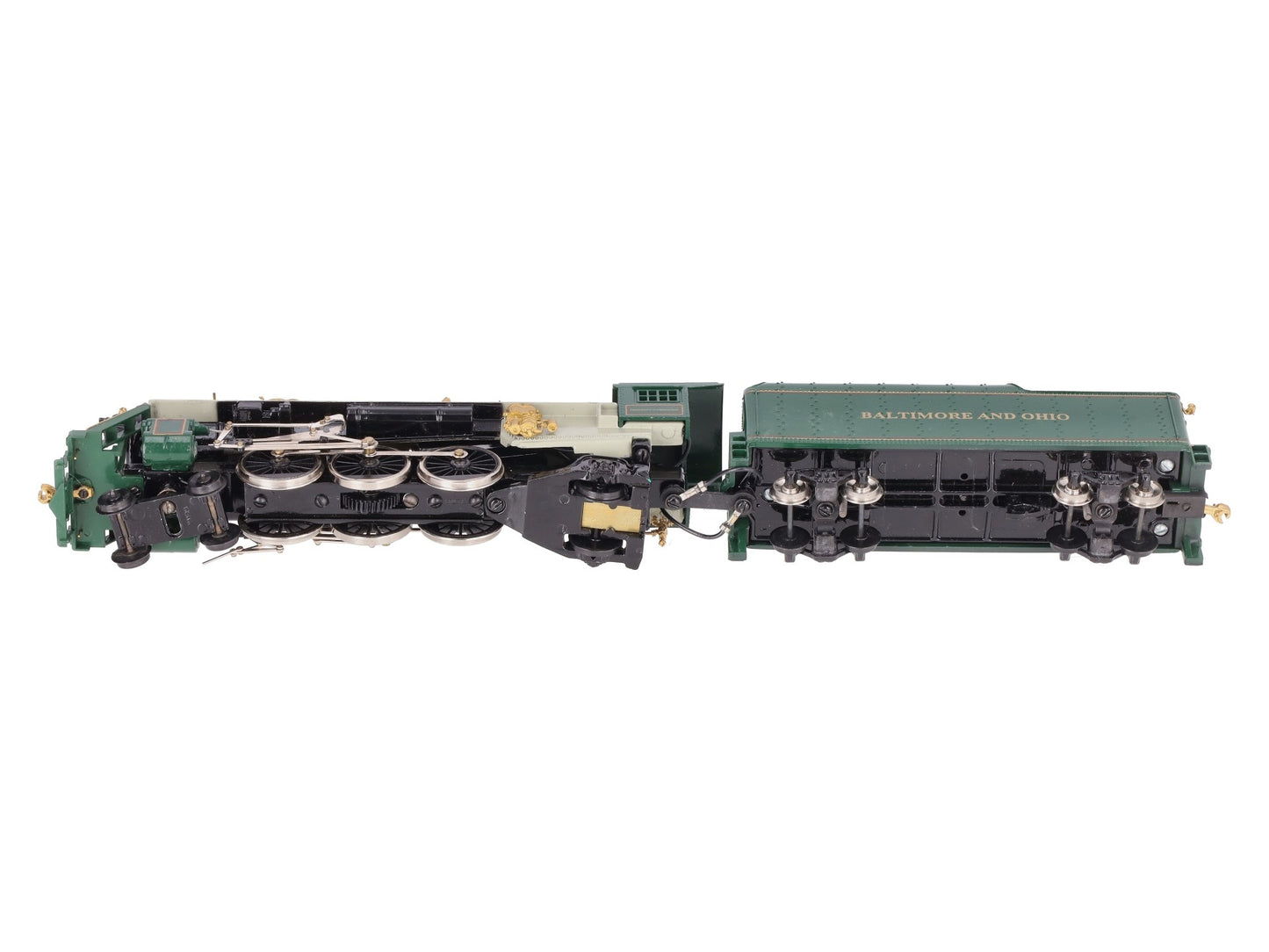 Mantua 03002 HO Scale B&O "President Washington" 4-6-2 Steam w/Display Case EX/Box
