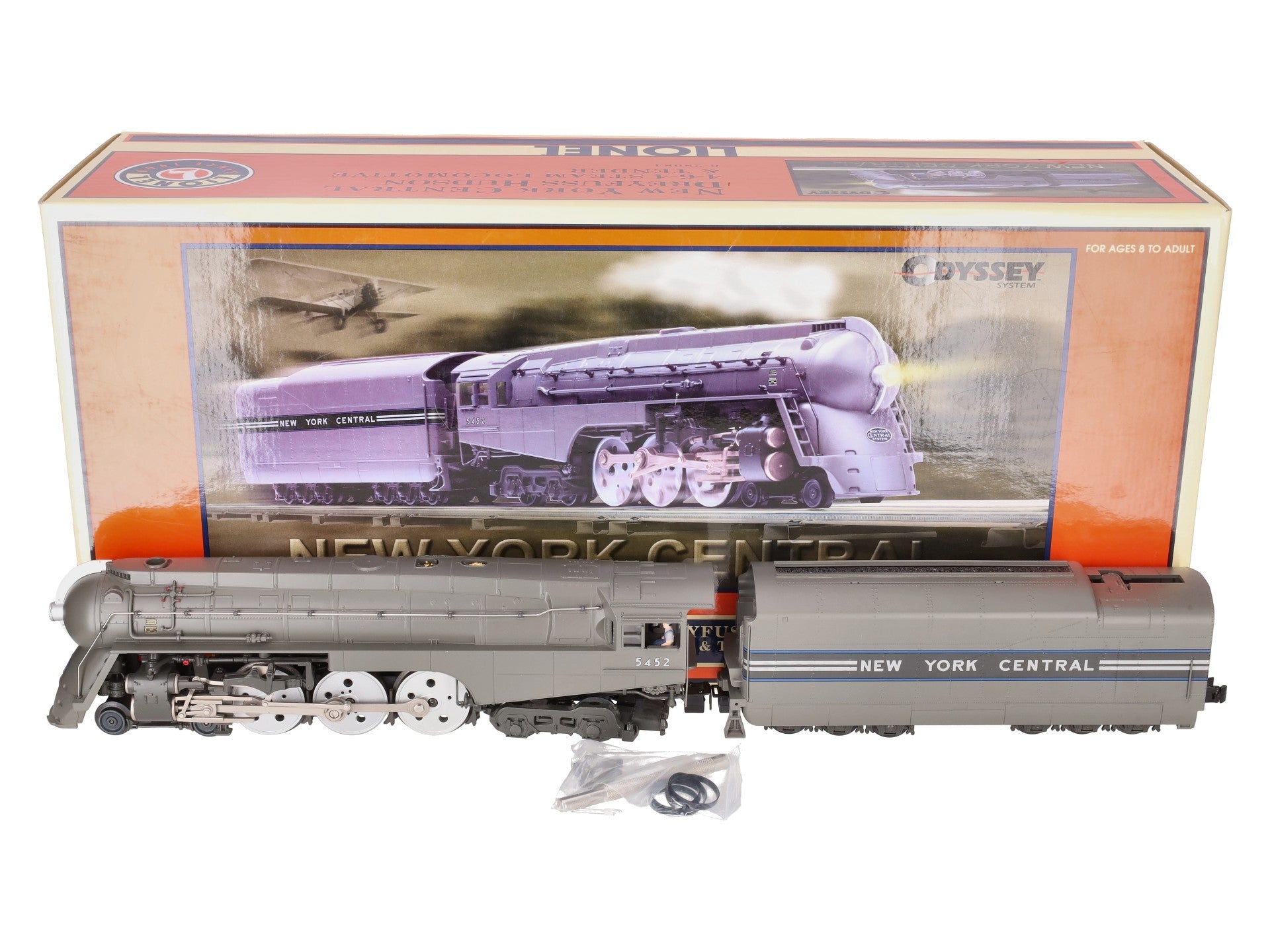 Lionel 6-28084 O NYC Dreyfus Hudson Steam Locomotive & Tender #5452 w/ TMCC EX/Box