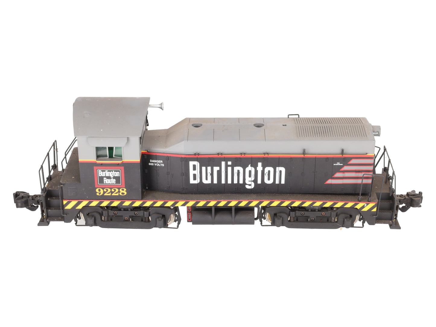 USA Trains 22011 G Burlington EMD NW-2 Calf Diesel Locomotive #9228