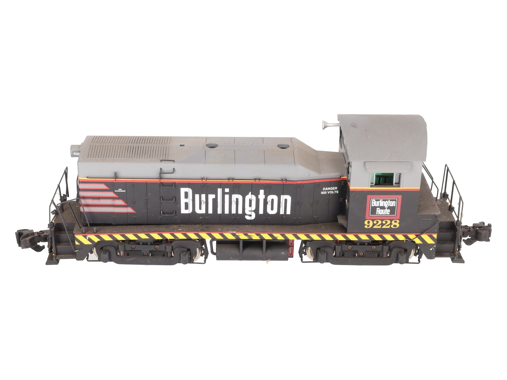 USA Trains 22011 G Burlington EMD NW-2 Calf Diesel Locomotive #9228