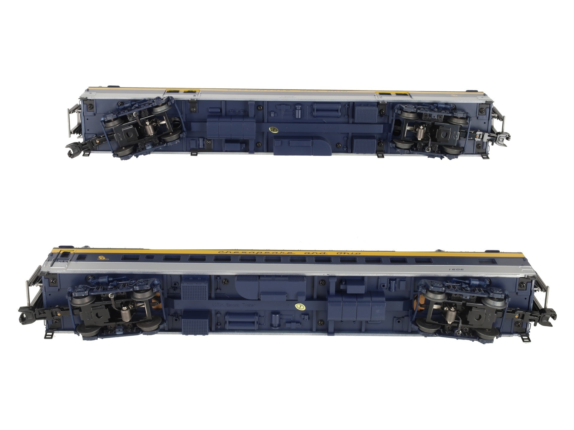 MTH 20-64035 O Gauge Chesapeake & Ohio 70' Streamlined Baggage/Coach 2-Car Set LN/Box