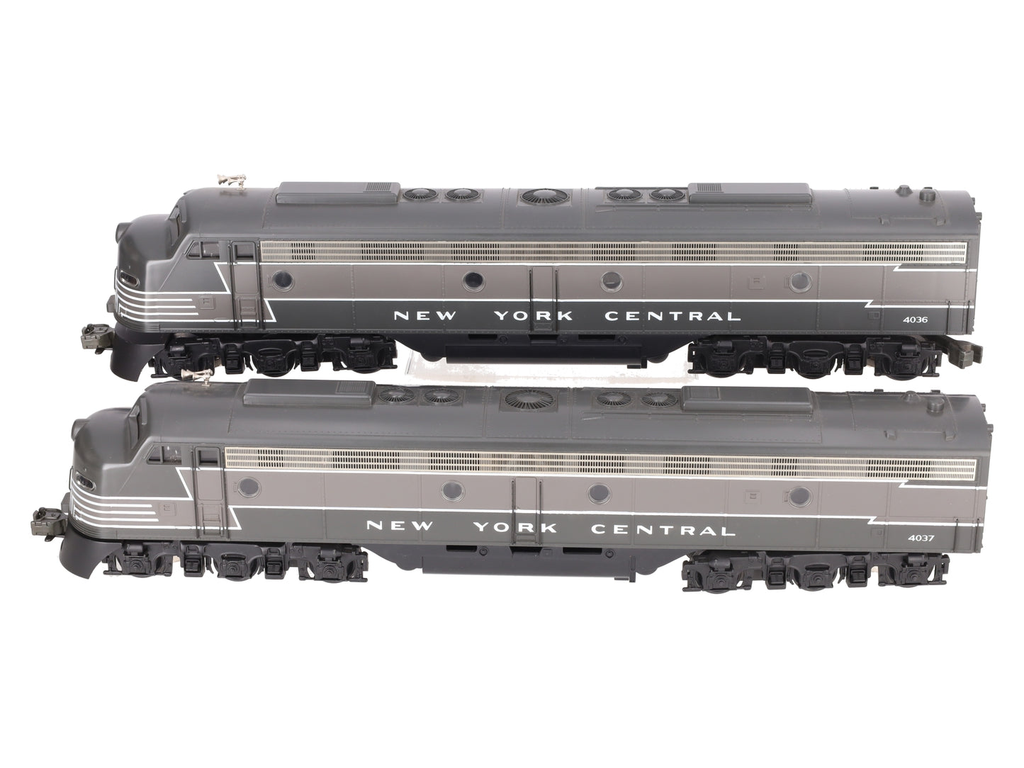 Weaver O New York Central EMD E-8 AA Diesel Locomotive Set #4036/4037 EX/Box