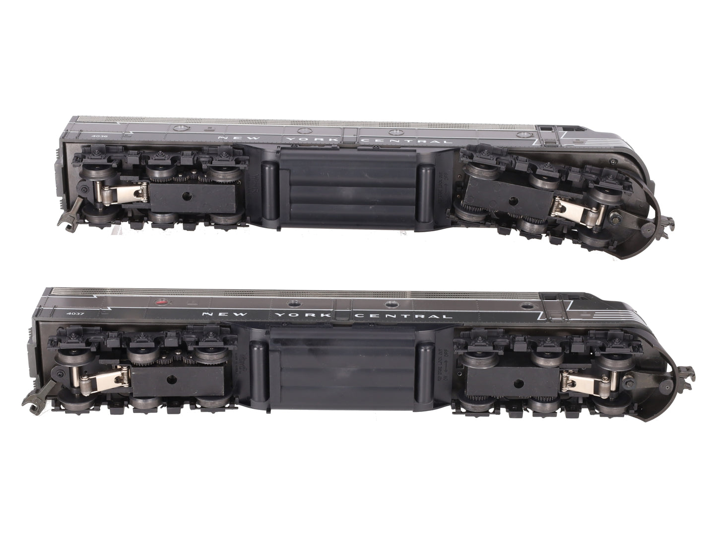 Weaver O New York Central EMD E-8 AA Diesel Locomotive Set #4036/4037 EX/Box