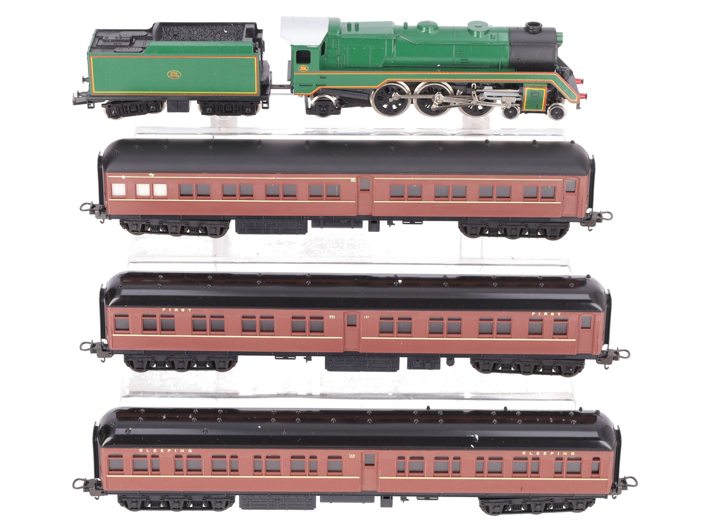 Lima 149753 Golden Series HO Gauge Steam Passenger Train Set EX/Box