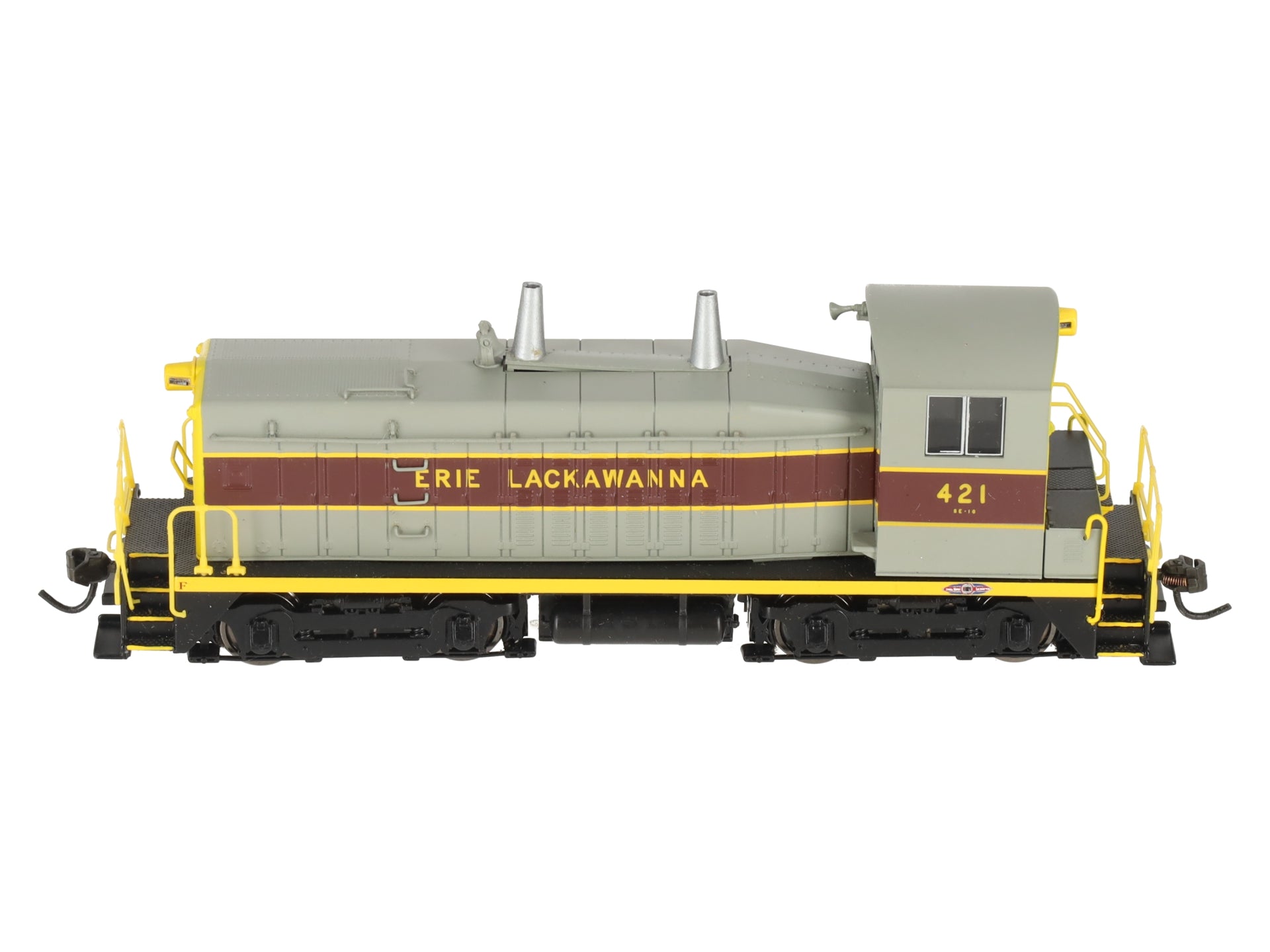 Broadway Limited 2119 HO Erie Lackawanna EMD NW2 Paragon2™ #421