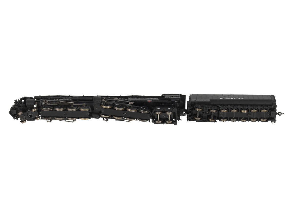 Athearn 11827 N Union Pacific Big Boy 4-8-8-4 Loco & Tender #4020 w/DCC EX/Box