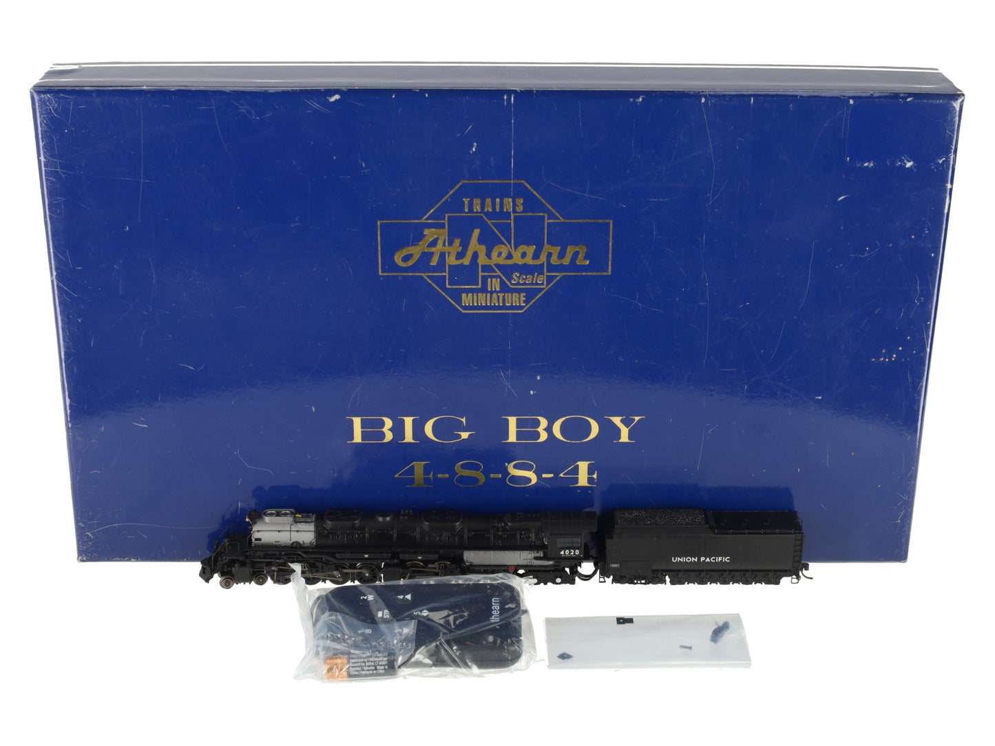 Athearn 11827 N Union Pacific Big Boy 4-8-8-4 Loco & Tender #4020 w/DCC EX/Box