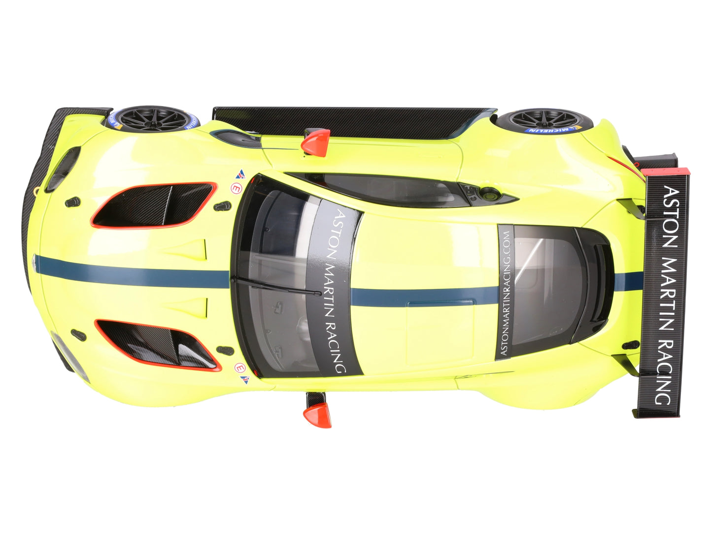 Autoart Ashton Martin Vantage GTE LE Mans Pro 2018 Presentation Car LN/Box
