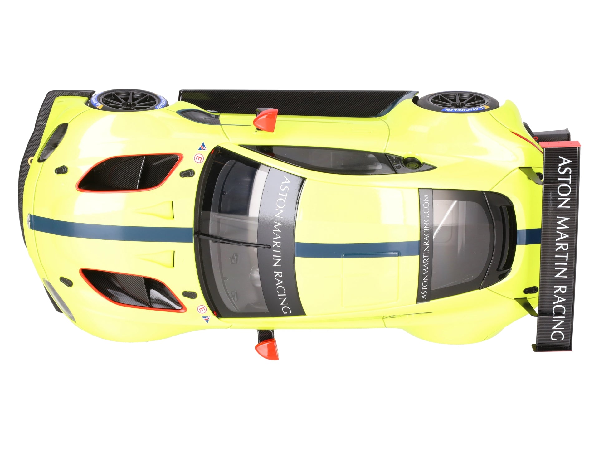 Autoart Ashton Martin Vantage GTE LE Mans Pro 2018 Presentation Car LN/Box