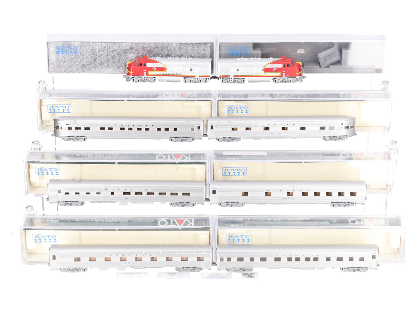 Kato N Santa Fe Super Chief AA Locomotives & Passenger Cars [8] LN