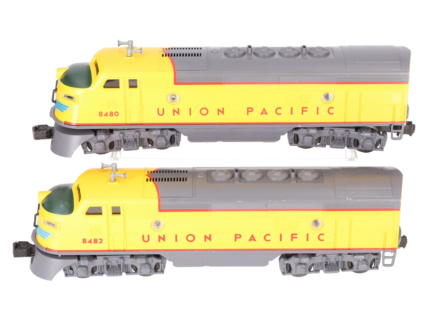 Lionel 6-8480 O Union Pacific Powered and Dummy F3 AA Diesel Set #8480/8482 VG/Box