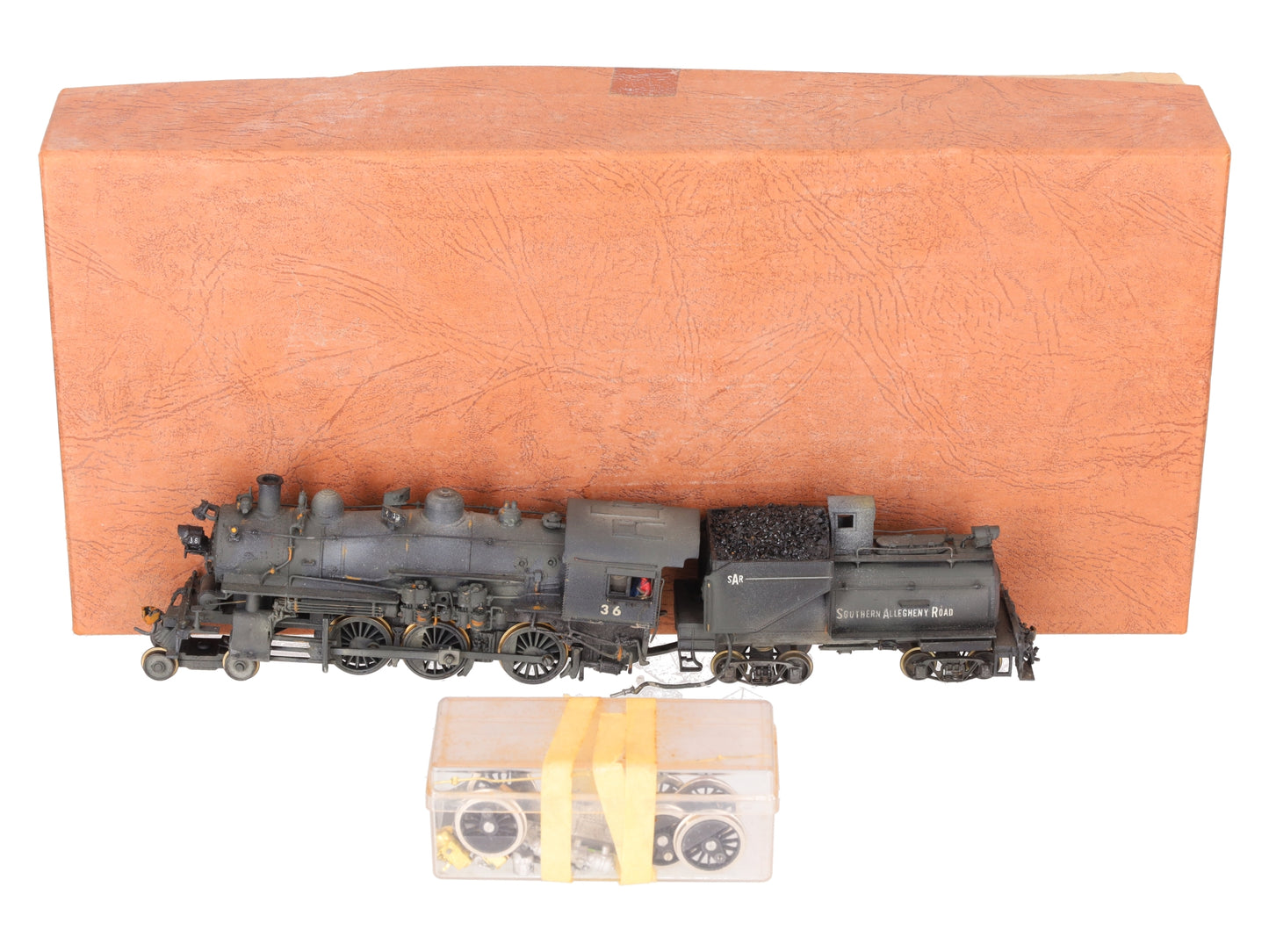 Roundhouse 455 HO Scale SAR 4-6-0 10 Wheeler Loco - Assembled/Custom