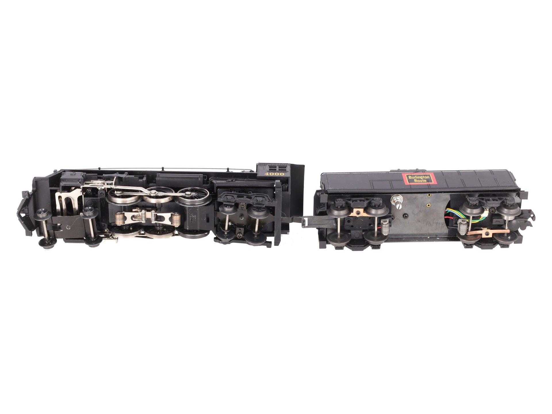 Lionel 6-28060 O NYC Burlington Route 4-6-4 Steam Locomotive w/ Tender #4000 EX/Box