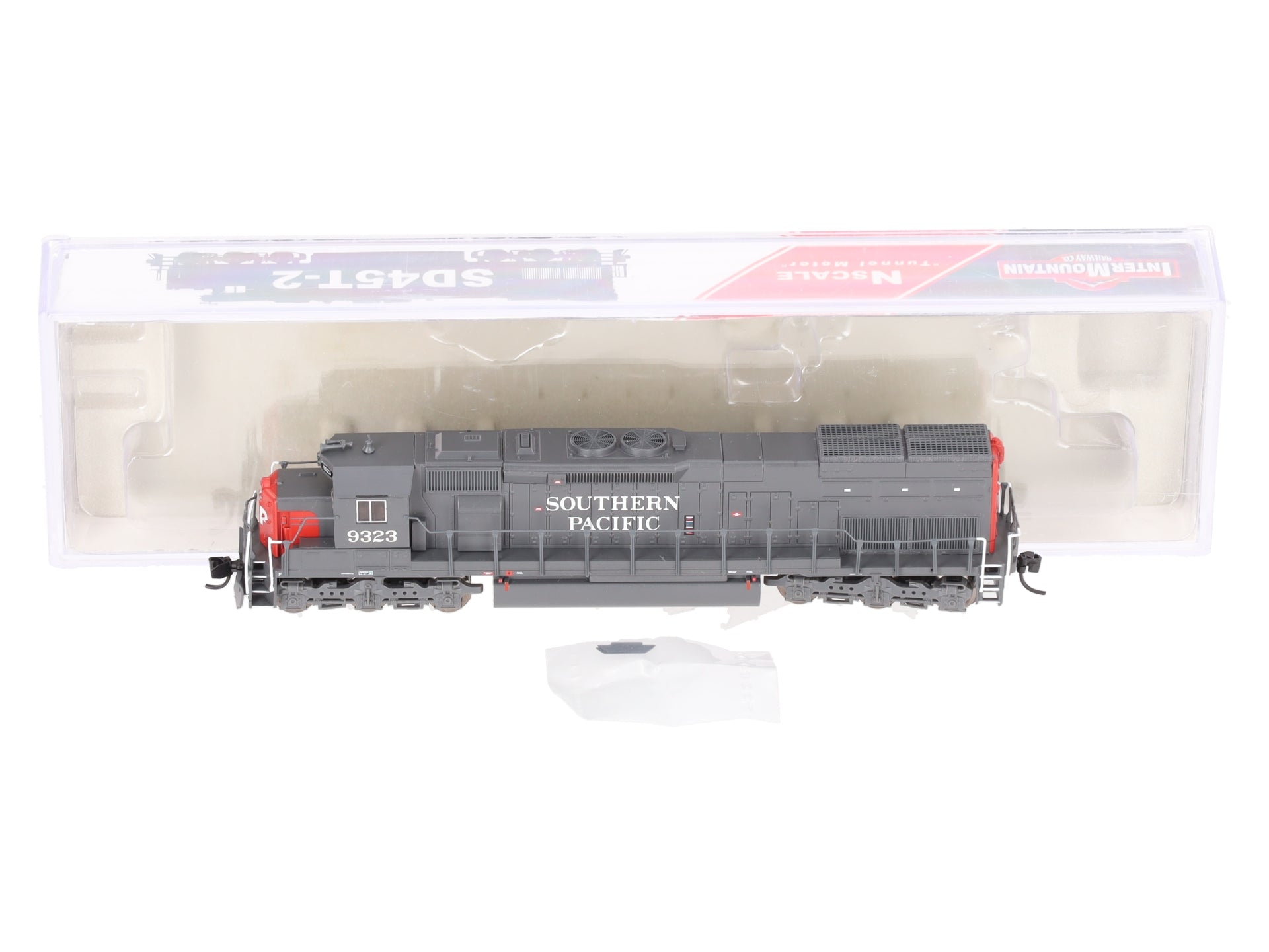 InterMountain 69502-10 N Southern Pacific SD45T-2 Diesel Locomotive #9323 EX/Box