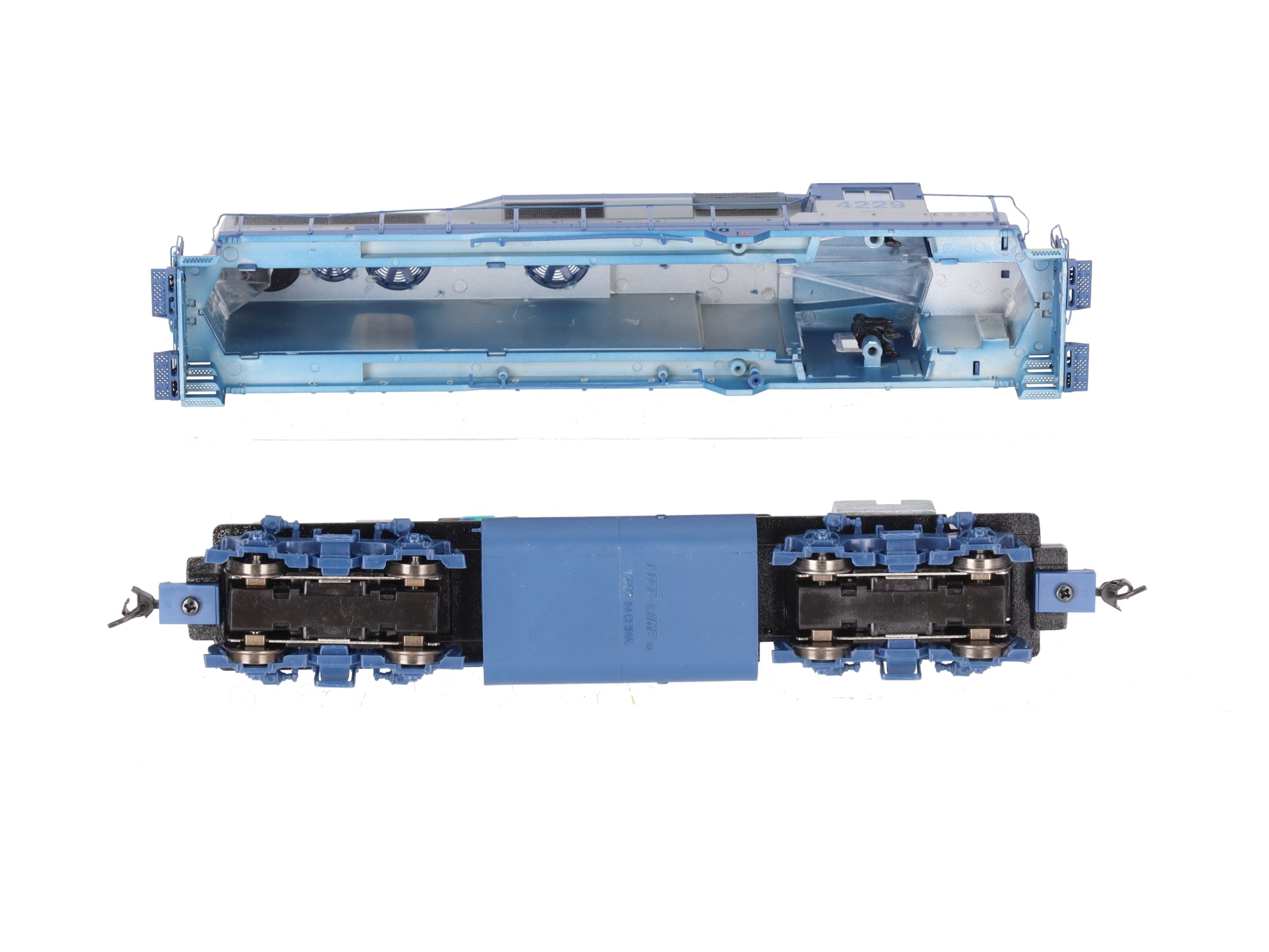 Proto 2000 23082 HO Scale CSX GP30 Powered Diesel Locomotive #4229 LN/Box
