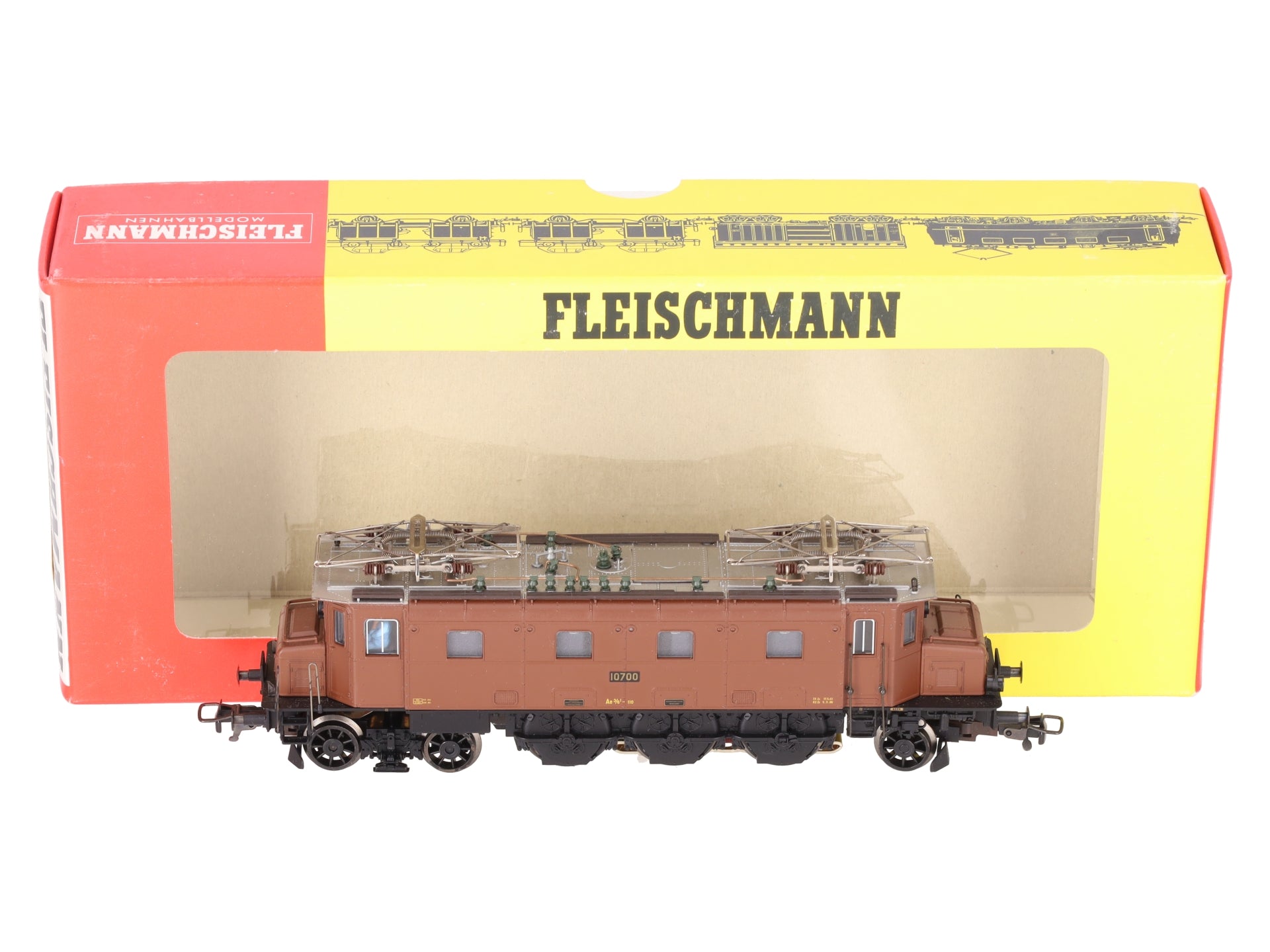 Fleischmann 82 1345 HO Scale SBB Ae 3/6I Electric Locomotive #10700 VG/Box
