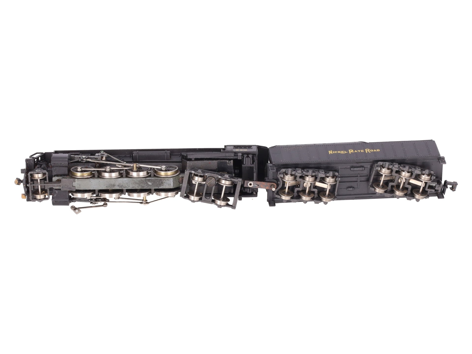 Rivarossi 9186 N Nickel Plate Road 2-8-4 Berkshire Steam Locomotive and Tender VG/Box