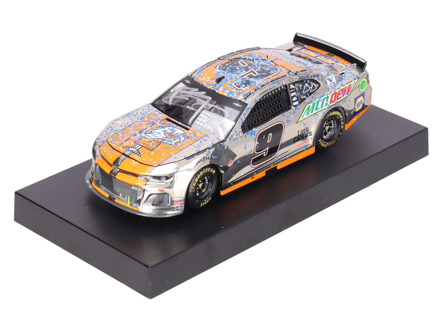 Lionel 1:24 Chase Elliott Talladega Win 2019 Camaro Autograph Chrome Edition #9 LN/Box