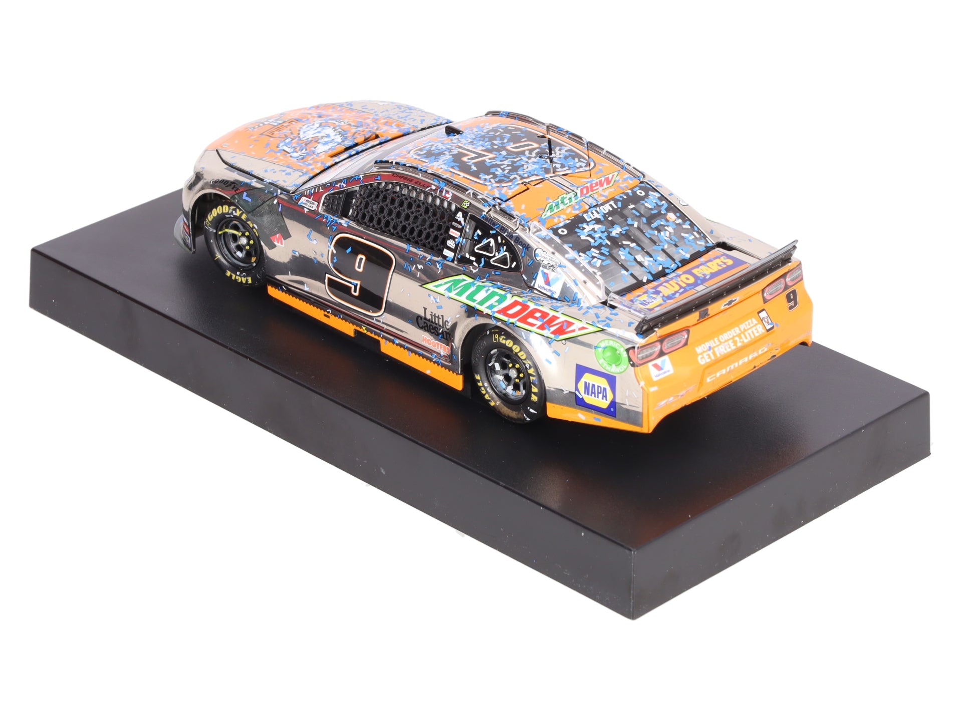 Lionel 1:24 Chase Elliott Talladega Win 2019 Camaro Autograph Chrome Edition #9 LN/Box