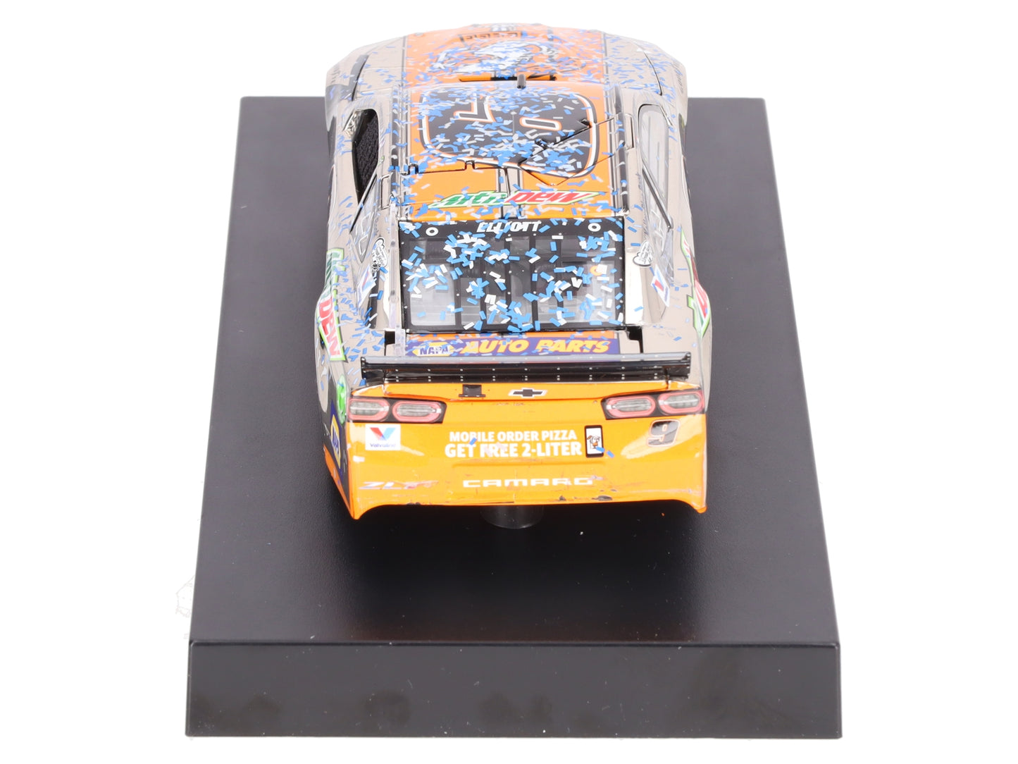Lionel 1:24 Chase Elliott Talladega Win 2019 Camaro Autograph Chrome Edition #9 LN/Box