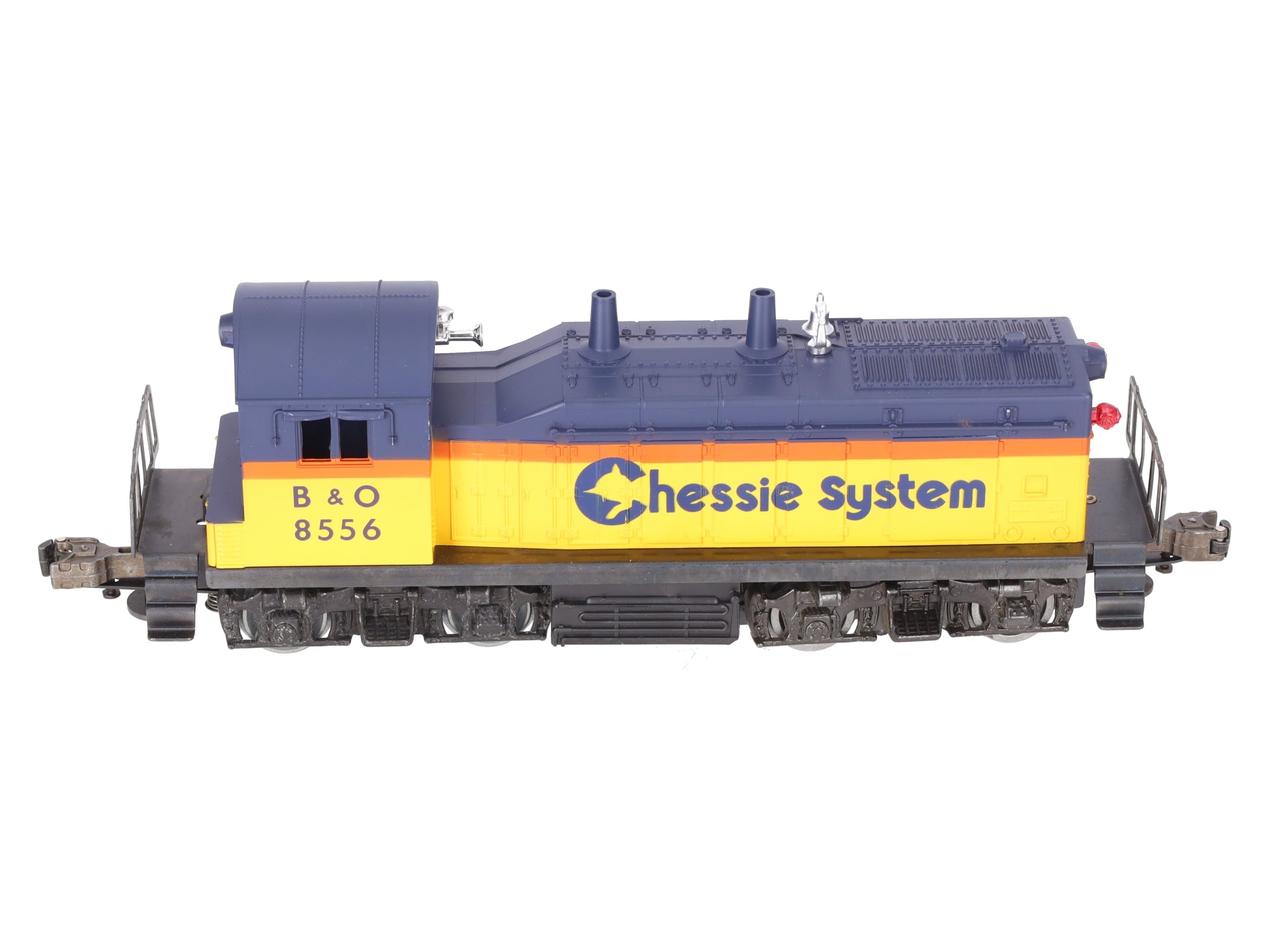 Lionel 6-8556 O Gauge Chessie NW-2 Diesel Switcher Locomotive #8556 EX/Box