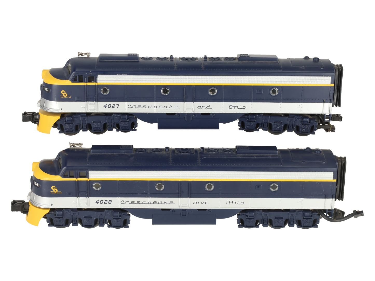 MTH 30-2272-1 C&O E-8 AA Diesel Engine Set w/Proto-Sound 2.0 #4027/4028 EX/Box