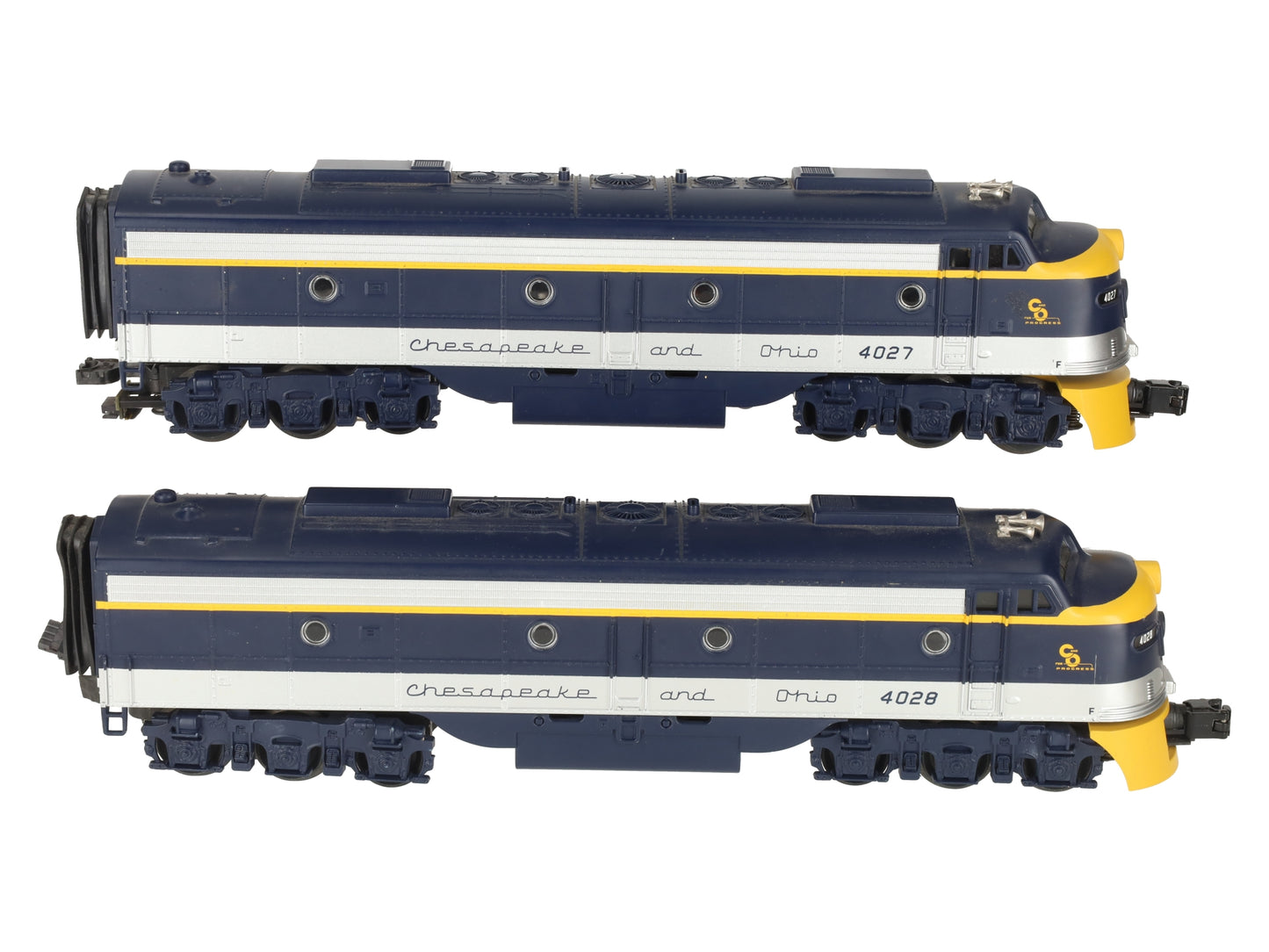 MTH 30-2272-1 C&O E-8 AA Diesel Engine Set w/Proto-Sound 2.0 #4027/4028 EX/Box