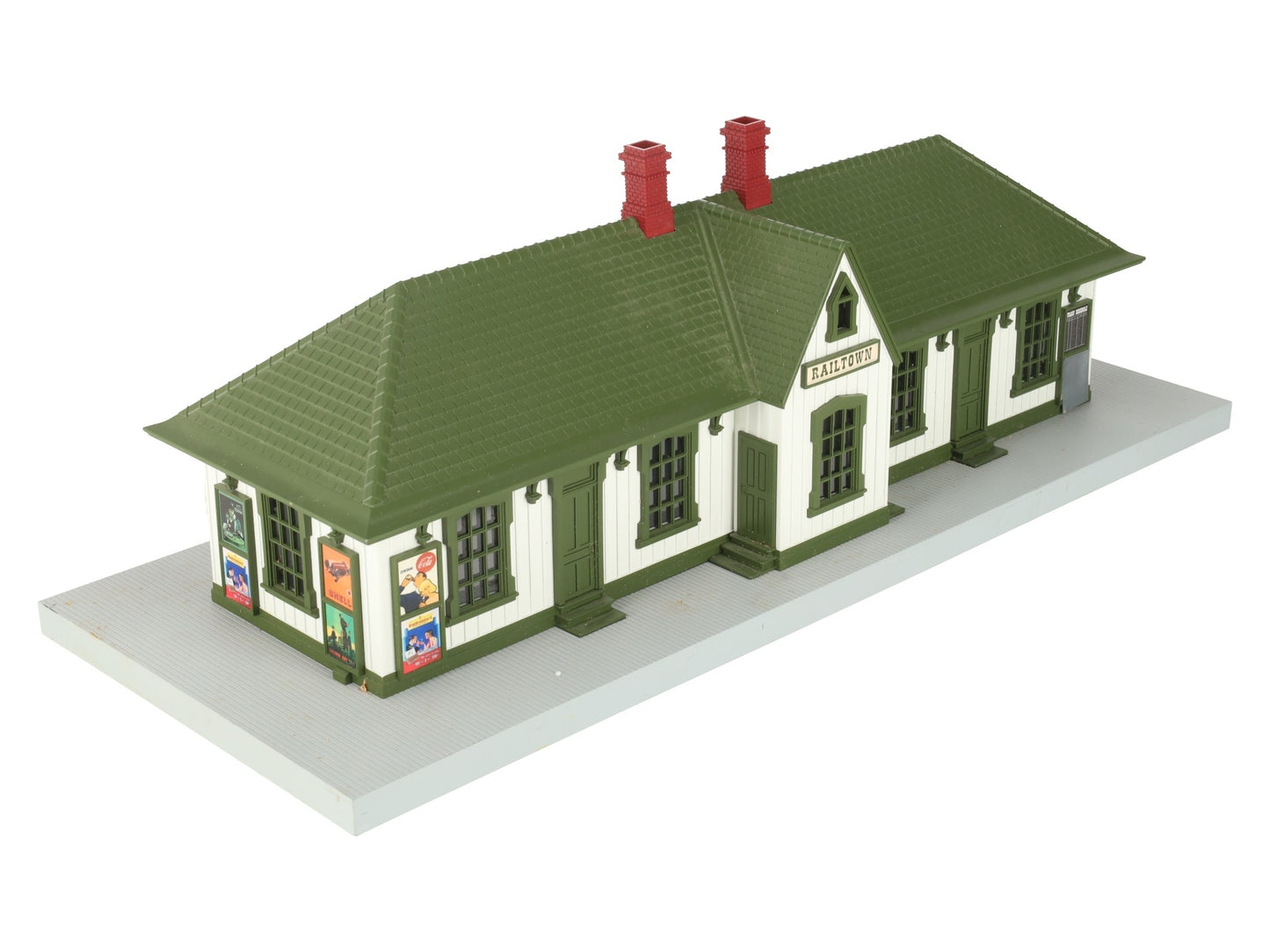 MTH 30-9087 O Railtown Country Passenger Station EX/Box