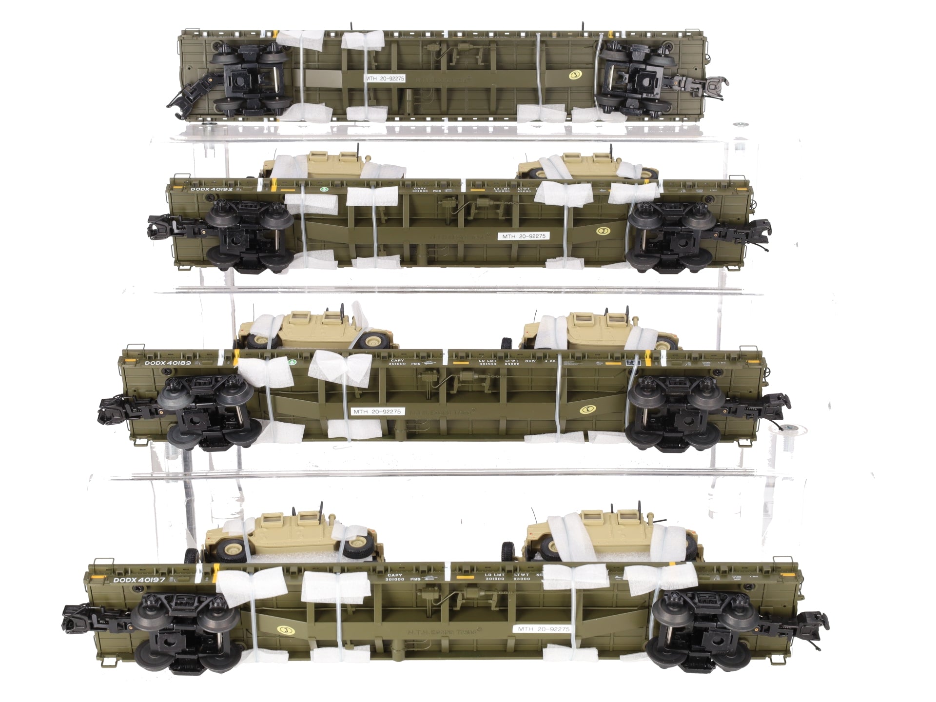 MTH 20-92275 O Gauge U.S. Army 4-Car 60' Flat Car Set w/(2) Humvee Vehicles EX/Box