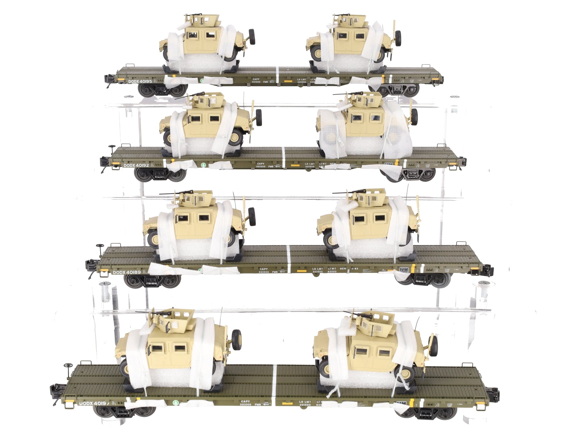 MTH 20-92275 O Gauge U.S. Army 4-Car 60' Flat Car Set w/(2) Humvee Vehicles EX/Box