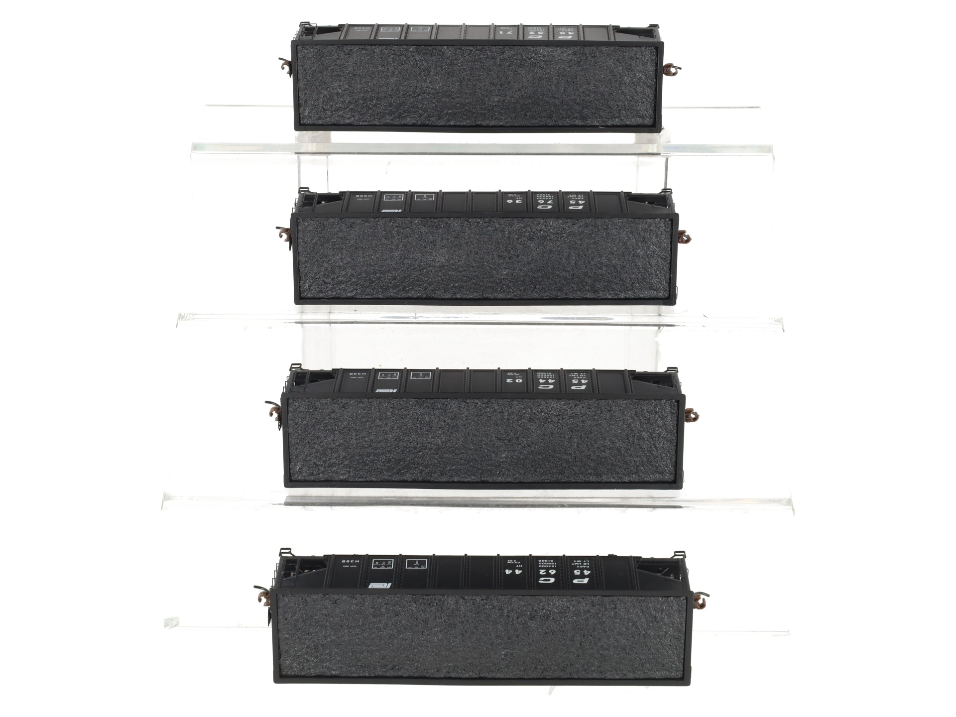 Athearn 70272 HO Penn Central 40' 3-Bay Ribbed Hopper with Load #2 (Pack of 4)