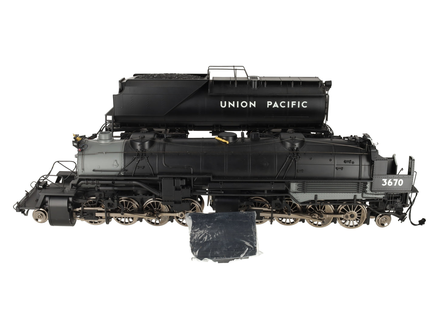 Aristo-Craft 21603 Union Pacific 2-8-8-2 Mallet Steam Loco. W/ Tender