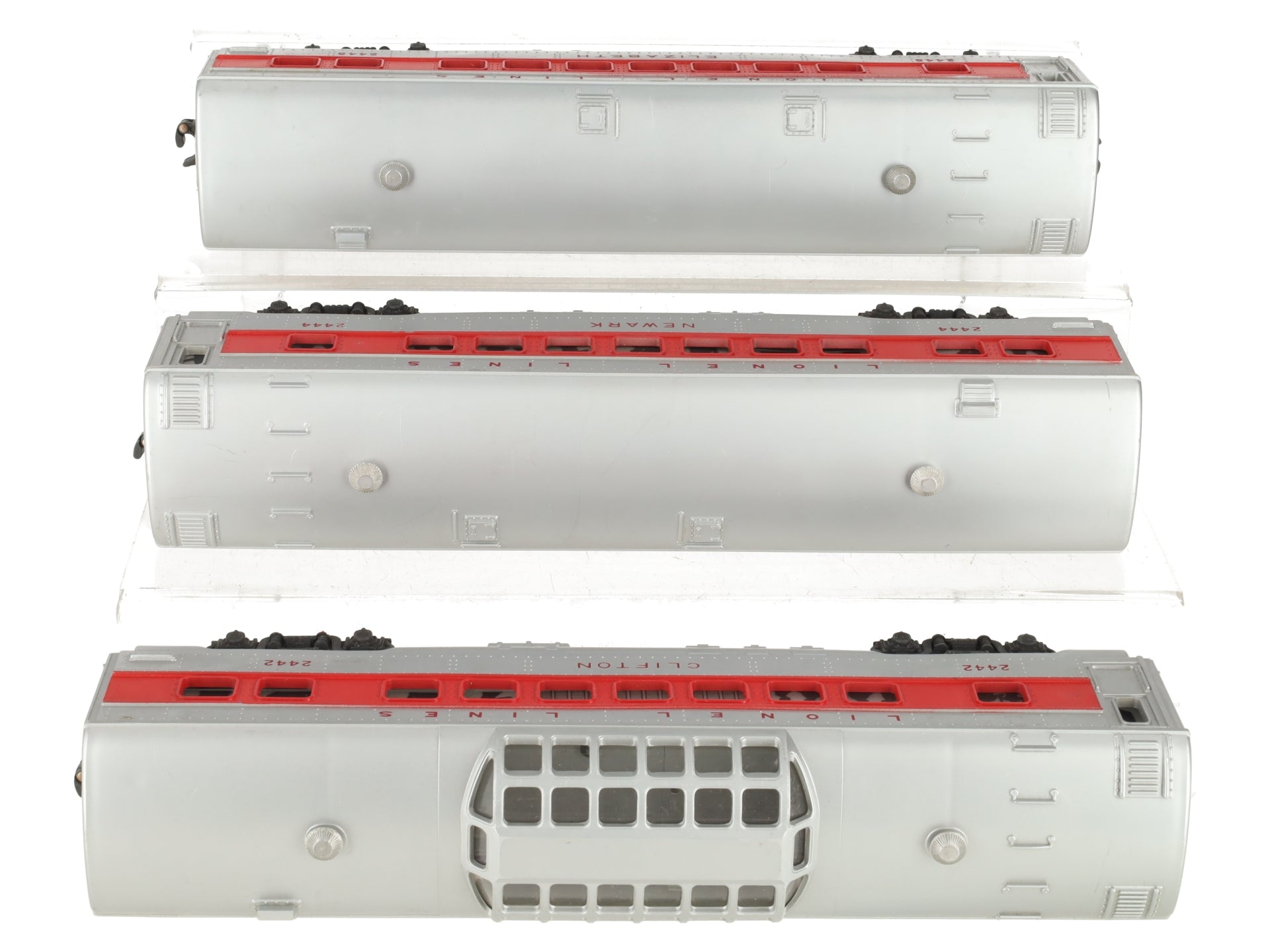 Lionel Vintage O Lionel Lines Passenger Cars: 2442, 2444, 2445 -Repainted [3]